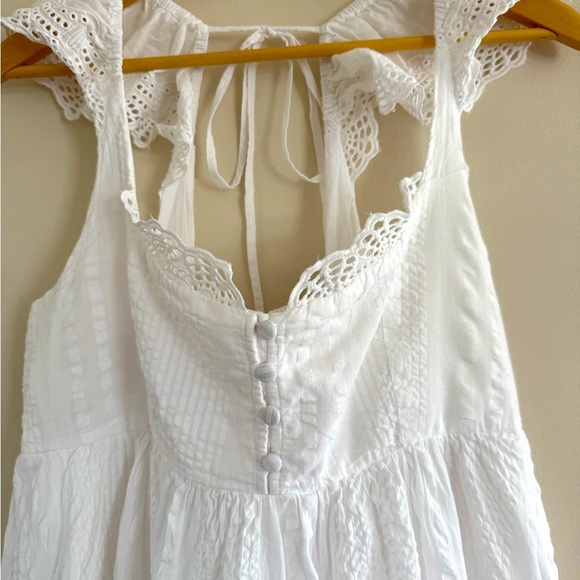 Urban Outfitters Wildflower Babydoll Mini White Eyelet Lace Dress Size L - Picture 3 of 10
